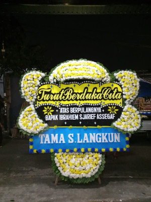 Papan Bunga Duka di Rangkapan Jaya Baru