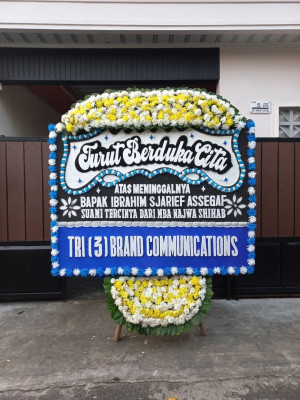 Papan Bunga Duka di Rangkapan Jaya Baru